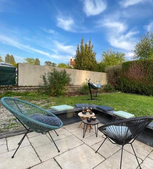 Charmante Maison Bourguignonne Avec Grand Jardin Et Parking Montbard Luaran gambar